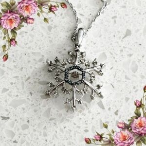 Kay Jewlers snowflake diamond necklace